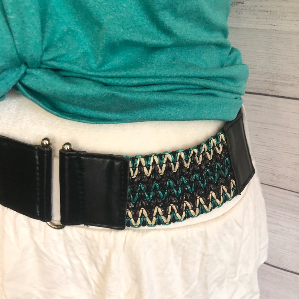 Mary Jane Tier Layered Skirt with Belt - Picture 3 of 4